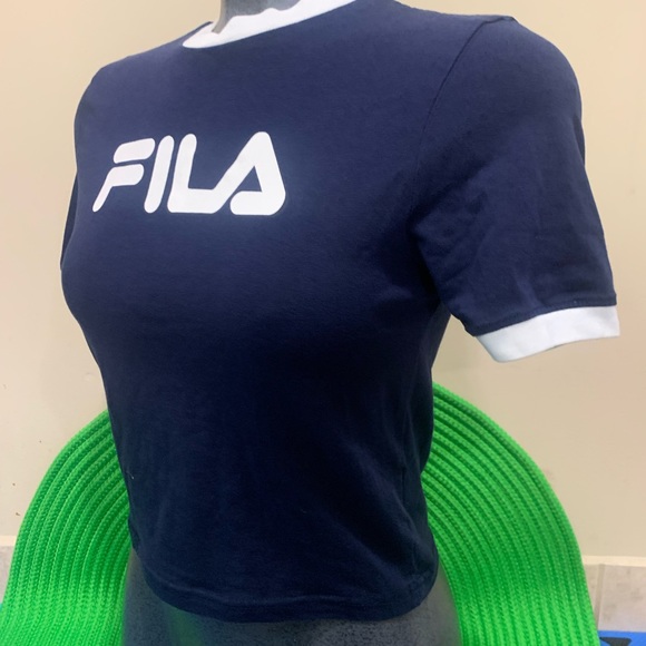 FILA crop T shirt - S ✅ - Picture 2 of 5